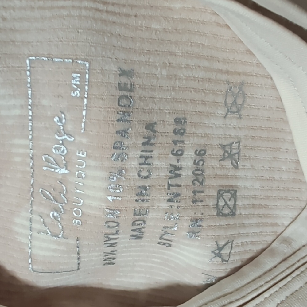 Snap Front Ribbed Padded Bralettes - Picture 4 of 7